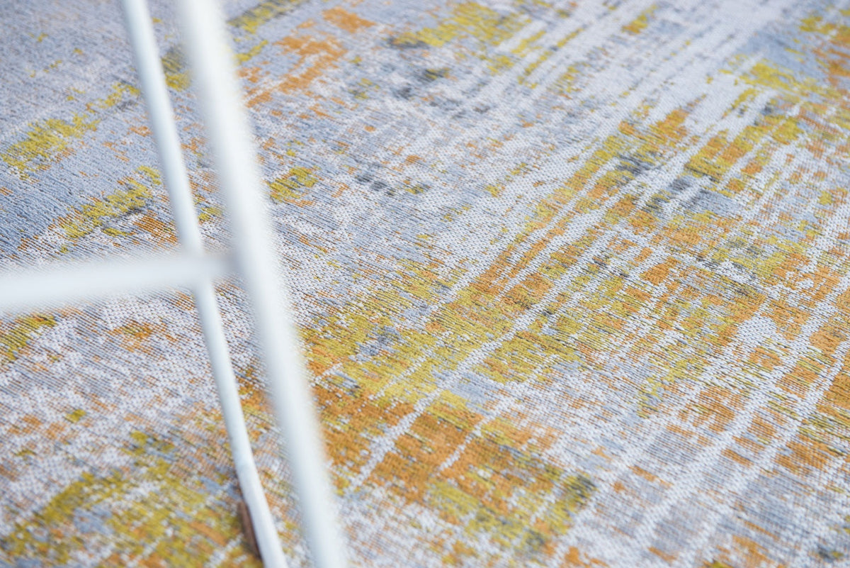 Louis de Poortere Atlantic Streaks 8715 Sea Bright Sunny vloerkleed in interieur