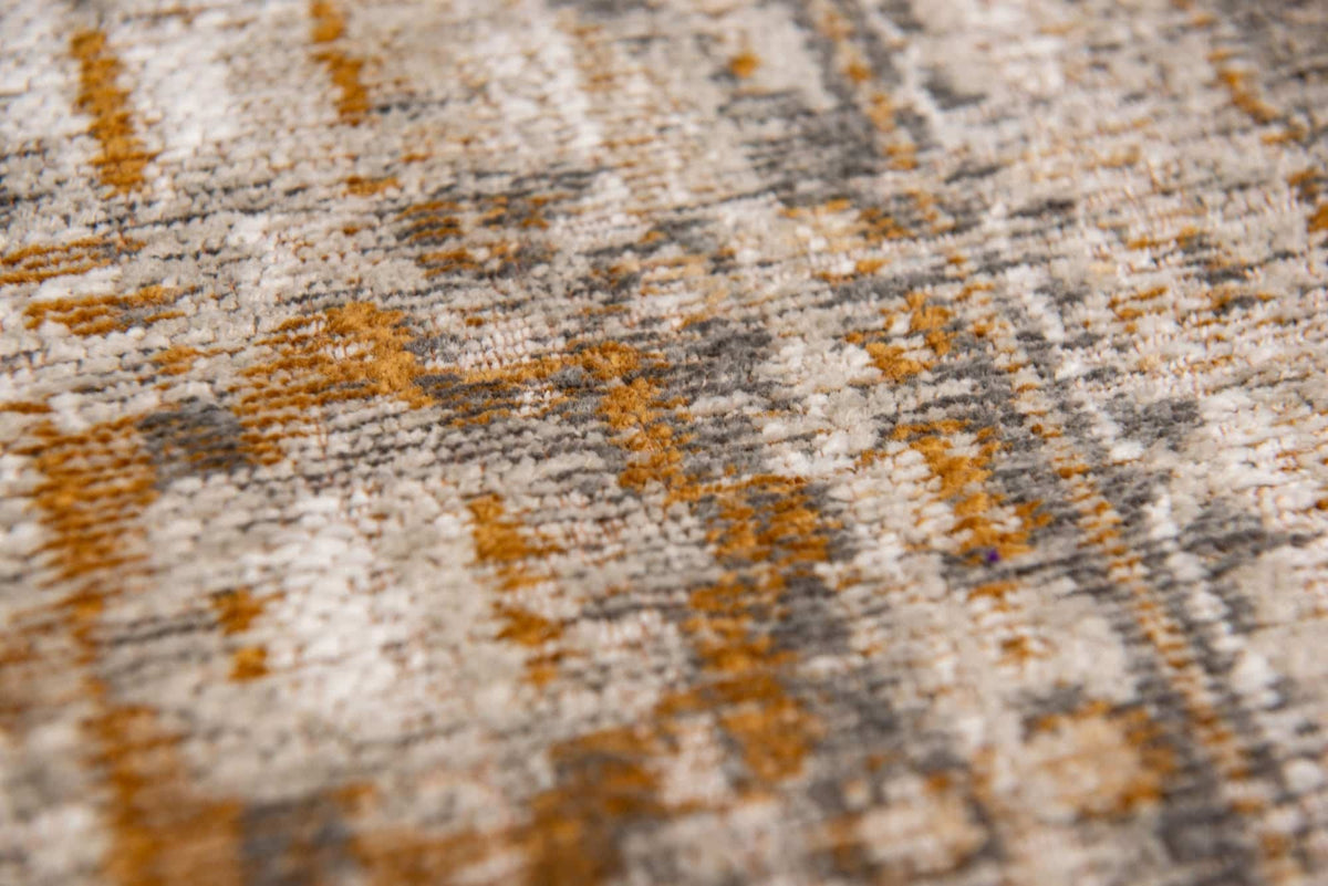 Close-up van het dessin van het Louis de Poortere Antiquarian Ushak 8884 Suleiman Grey vloerkleed