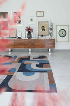 Louis de Poortere Nuance Module 9196 Camel Blue vloerkleed in interieur