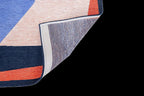Louis de Poortere Gallery Shapes 9368 Carpe Diem vloerkleed met een plooi, dun en soepel