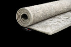 Louis de Poortere Antiquarian Tabriz 9647 Suede vloerkleed met een plooi, dun en soepel