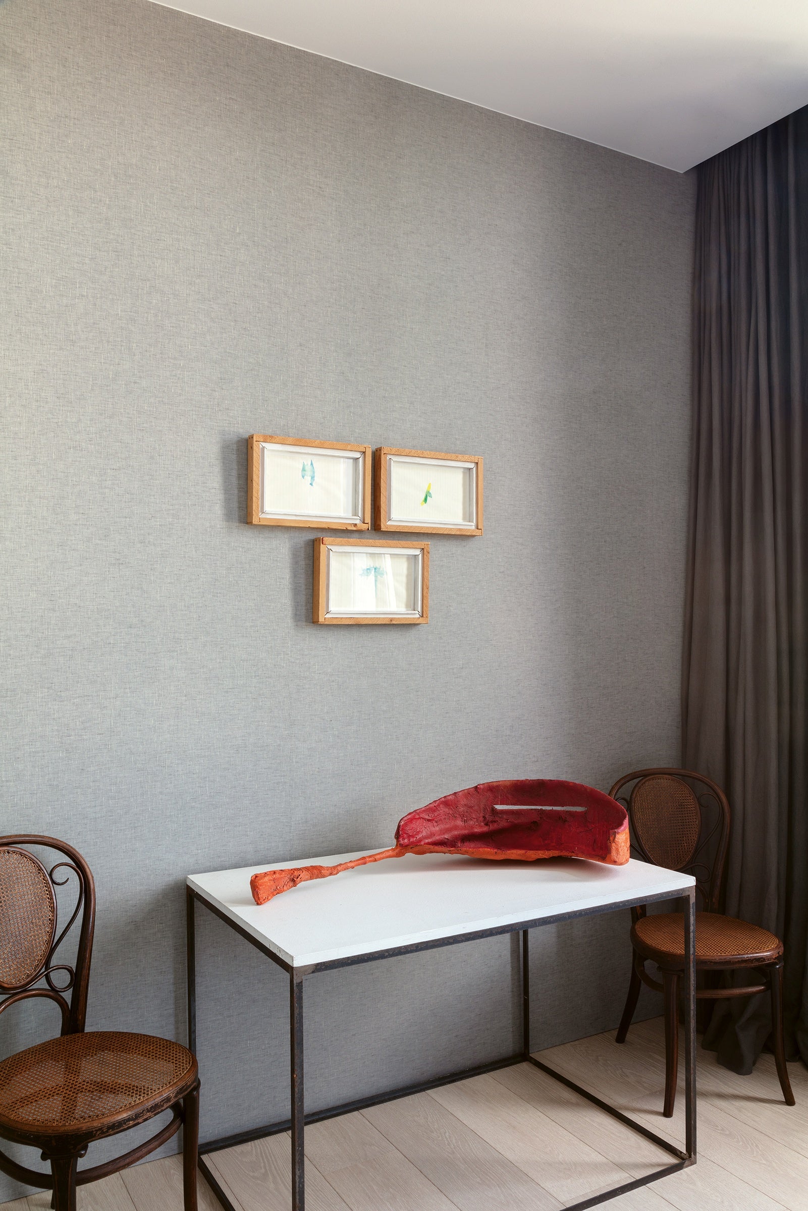 Masureel behang Flax Pigeon in interieur