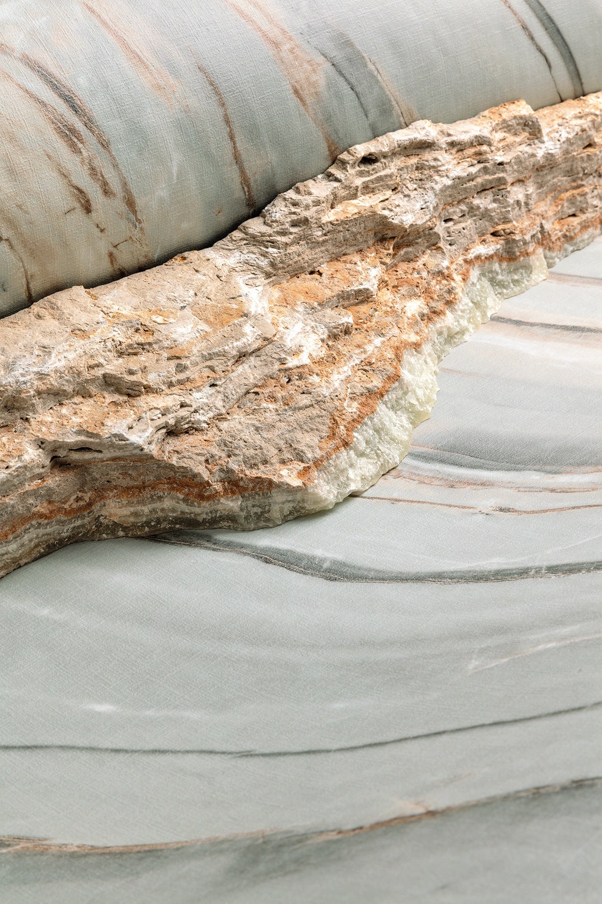 Masureel behang Orobico Sienna in interieur