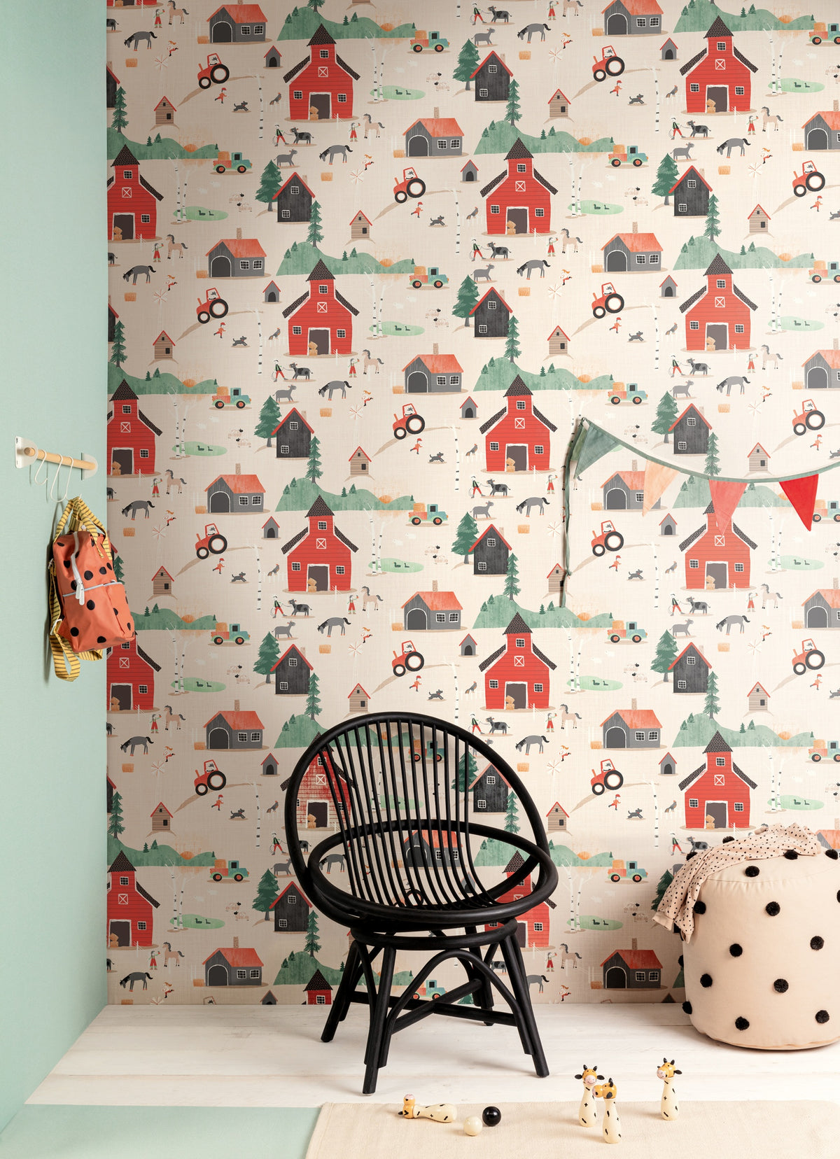 Masureel behang FARM CORAL in interieur