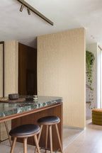 Masureel behang Oackly Ivory in interieur