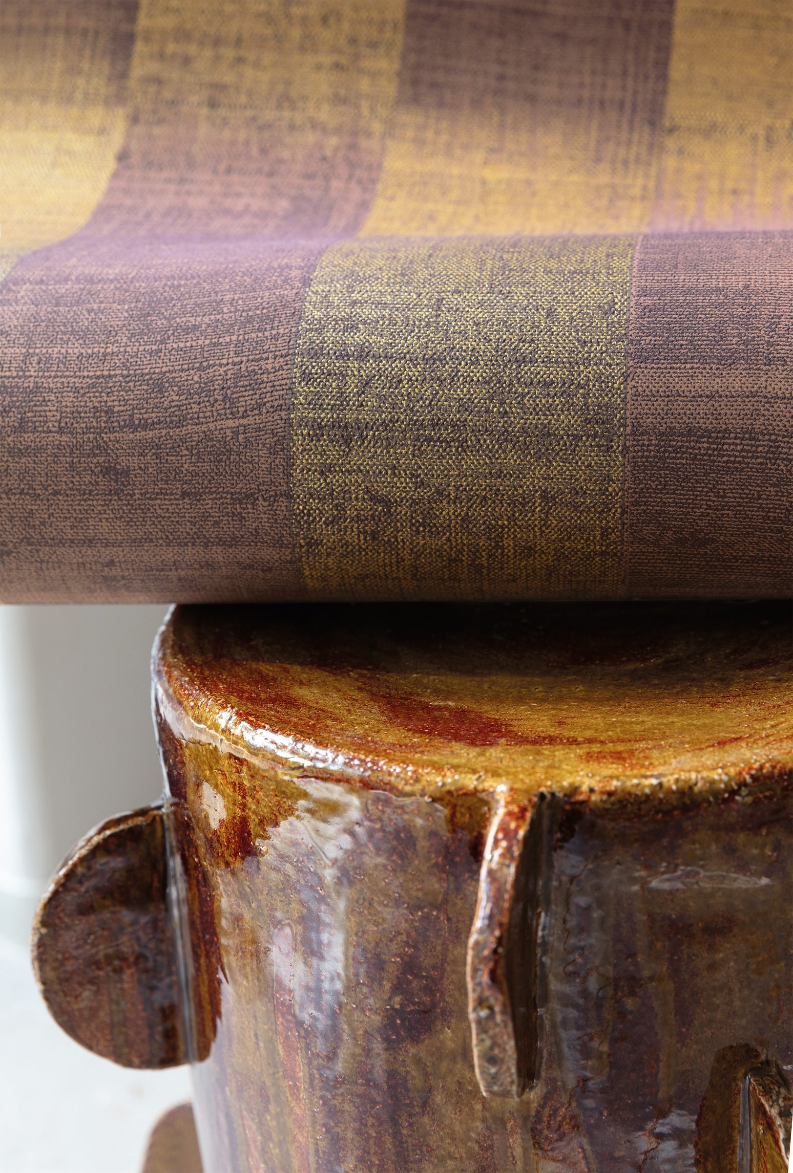 Masureel behang Patola Umber in interieur