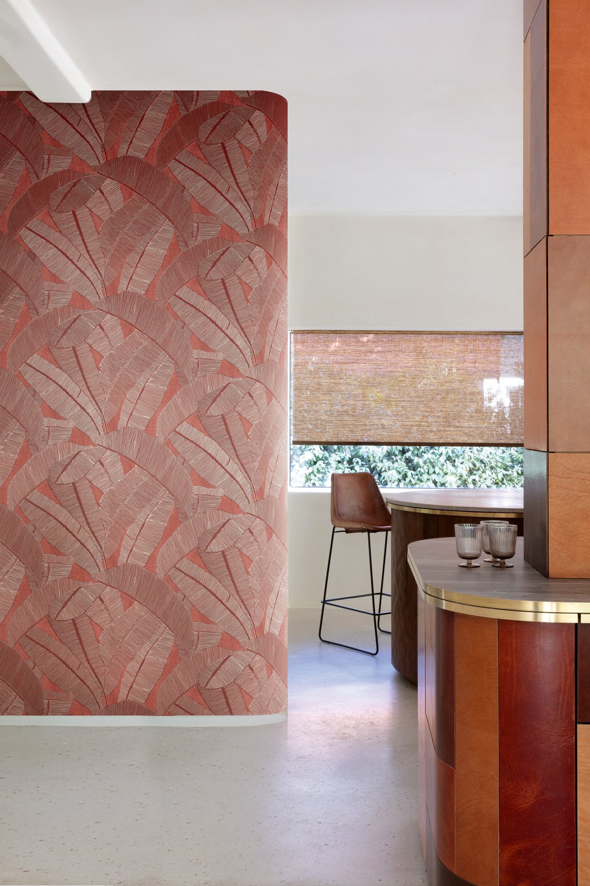 Masureel behang Banyan Amberglow in interieur