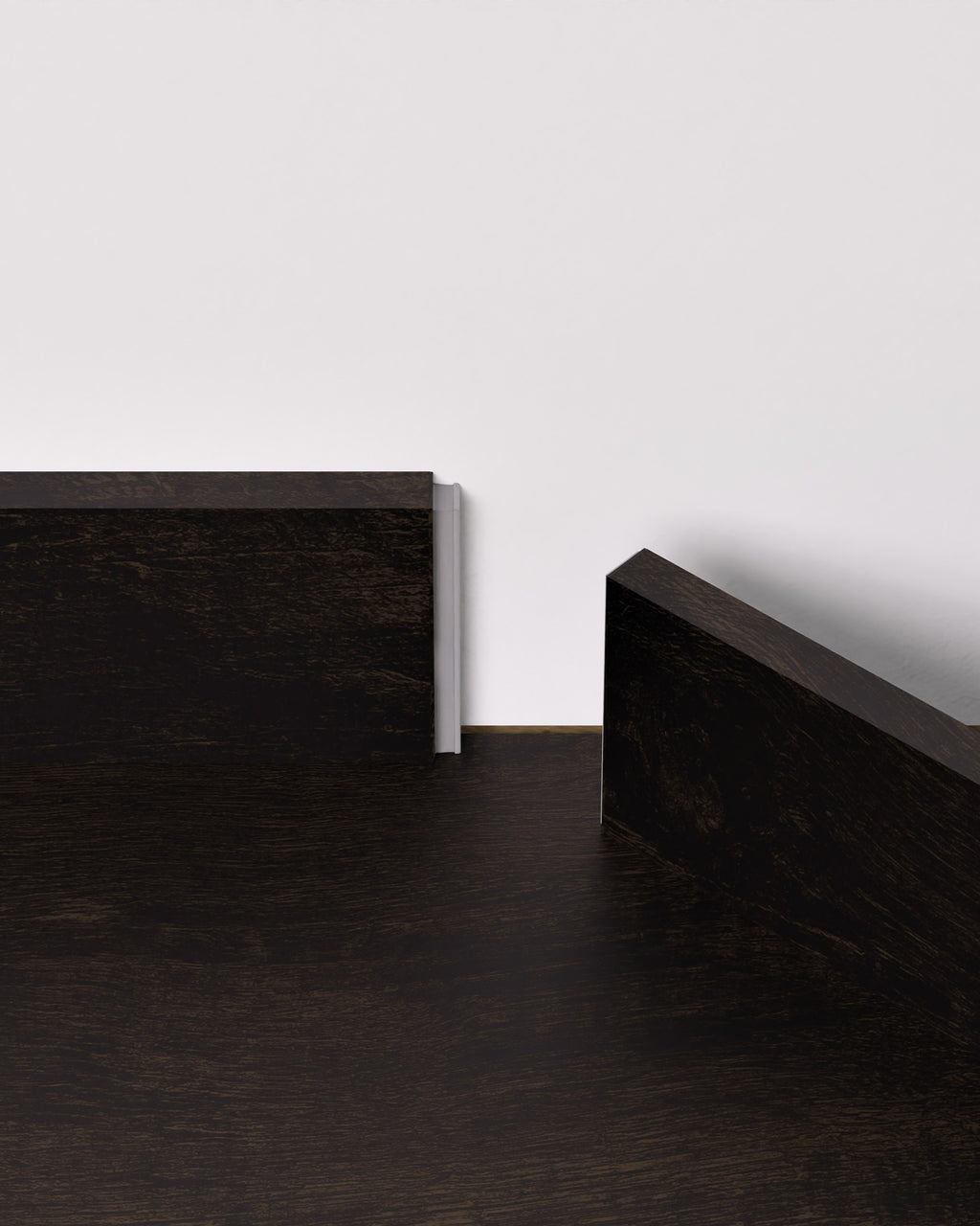 Moduleo LayRed Medium Plint 54991 Country Oak geplaatst langs de muur op de bijpassende PVC vloer