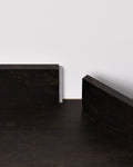 Moduleo LayRed Medium Plint 54991 Country Oak geplaatst langs de muur op de bijpassende PVC vloer