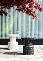 Normann Copenhagen Bijzettafel Bit Stool Wit in een interieur
