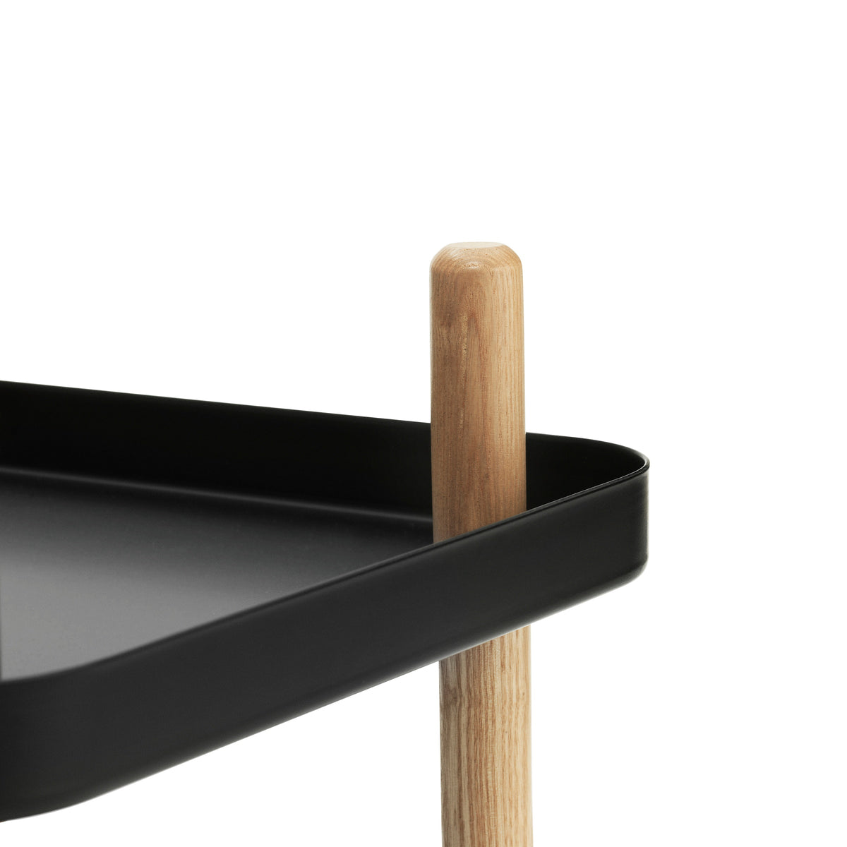 Detail van Normann Copenhagen Bijzettafel Block Trolley Zwart Vierkant