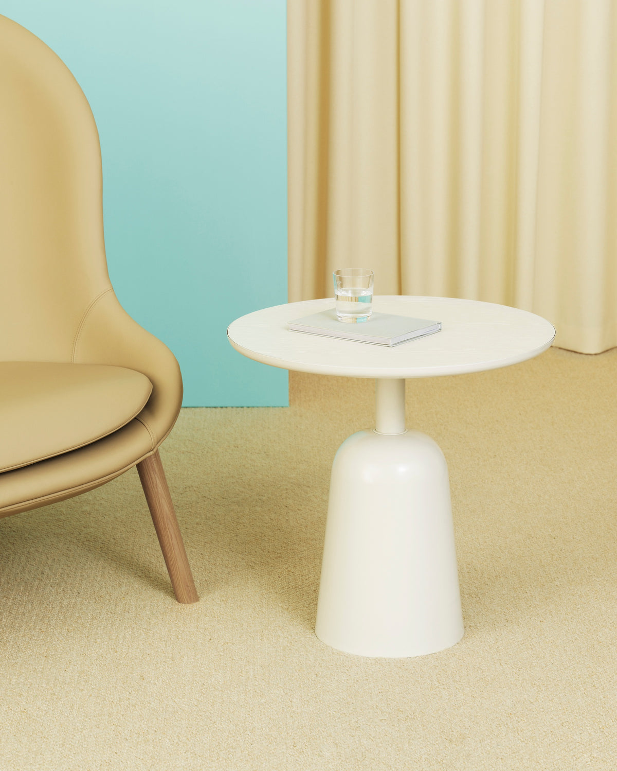 Normann Copenhagen Bijzettafel Turn Table Warmgrijs Verstelbaar in een interieur