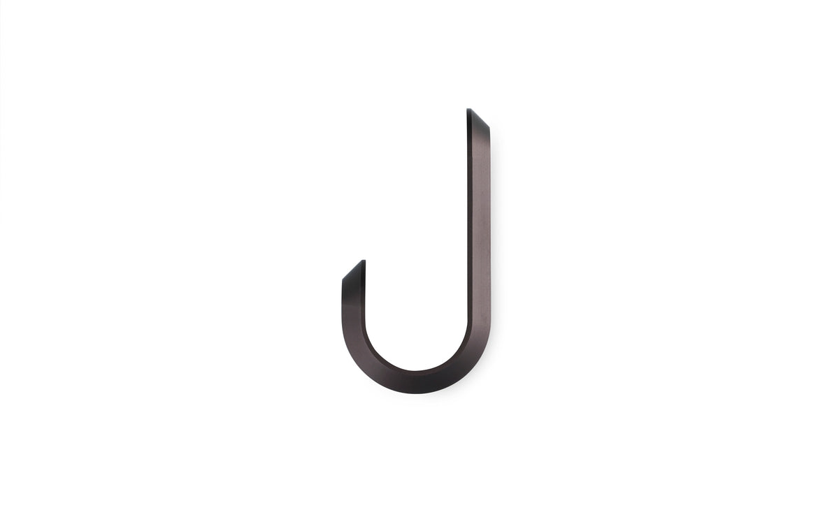 Normann Copenhagen Wandhaken Curve Mini Hooks Mat Bruin (2 stuks), ander aanzicht