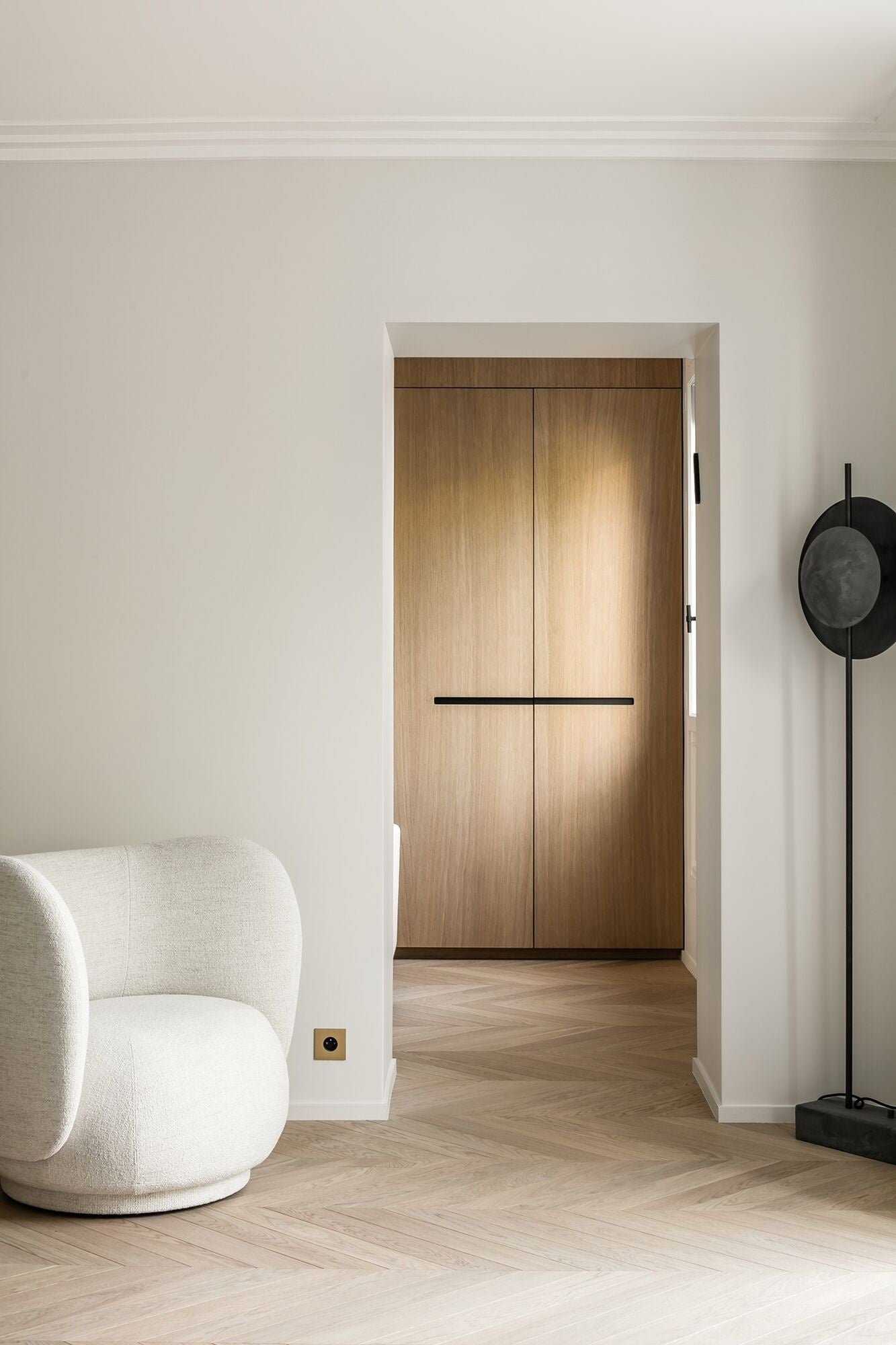 Orac SX162 plint in interieur