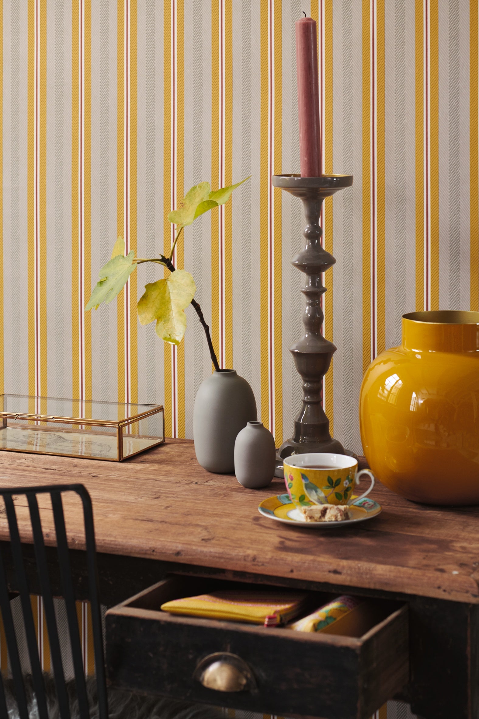 Pip Studio 5 behang 300133 in interieur