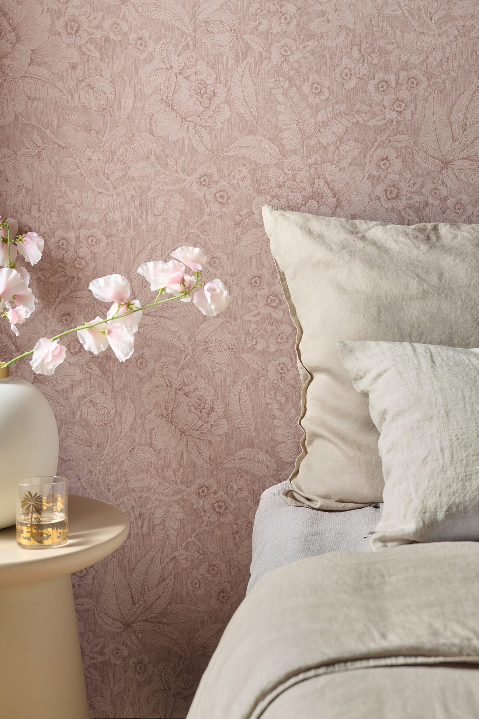 Pip Studio 6 behang Casa di Fiori 333102 mauve in interieur