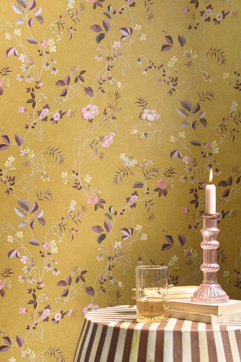 Pip Studio 6 behang Tokyo Blossom 333132 blossem sand in interieur