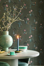Pip Studio 6 behang Chinese Porcelain 333144 army in interieur