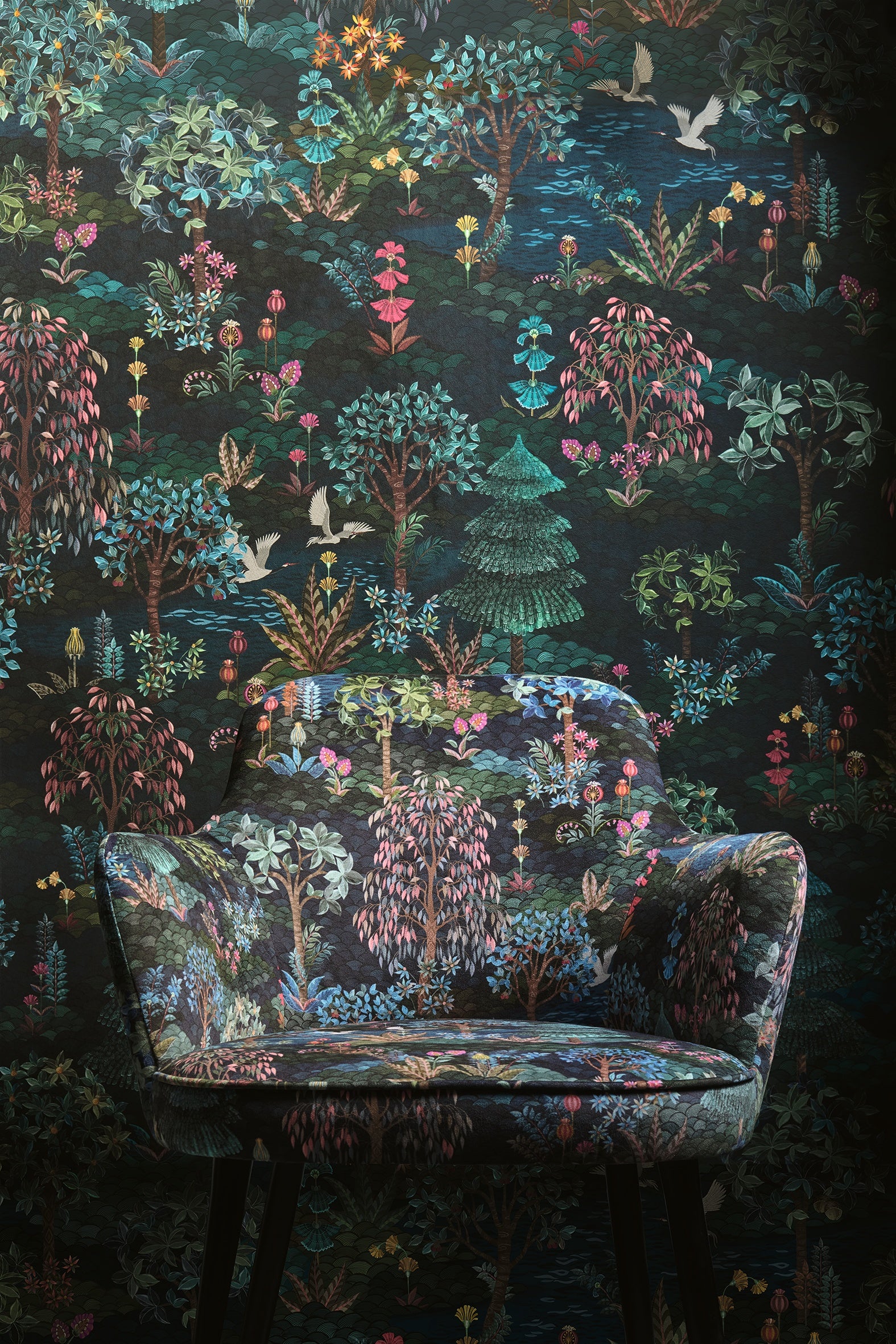 Pip Studio 6 behang Pip Studio Garden 333161 paradise dark blue in interieur