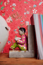Pip Studio IV behang Spring to Life Bright Pink 375004 in interieur