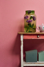 Pip Studio IV behang Lady Bug Light Pink 375033 in interieur