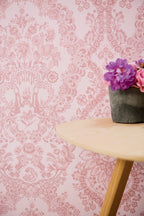 Pip Studio IV behang Lacy Dutch Pale Pink 375043 in interieur