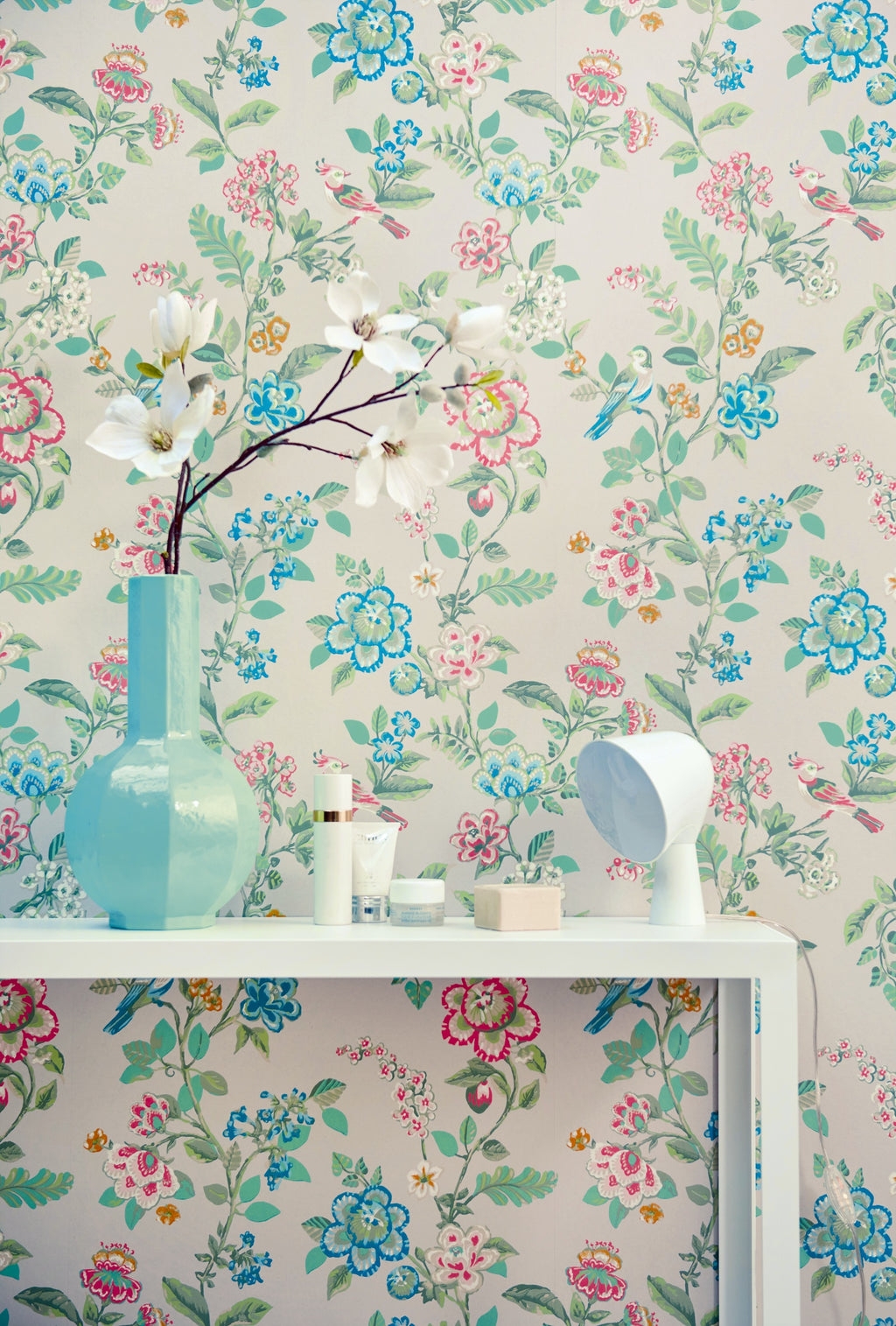 Pip Studio IV behang Botanical Print Beige 375060 in interieur
