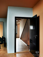 Pure & Original Black Traditional Paint lakverf in interieur