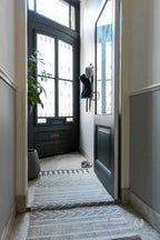 Pure & Original Black Smoke Traditional Paint lakverf in interieur