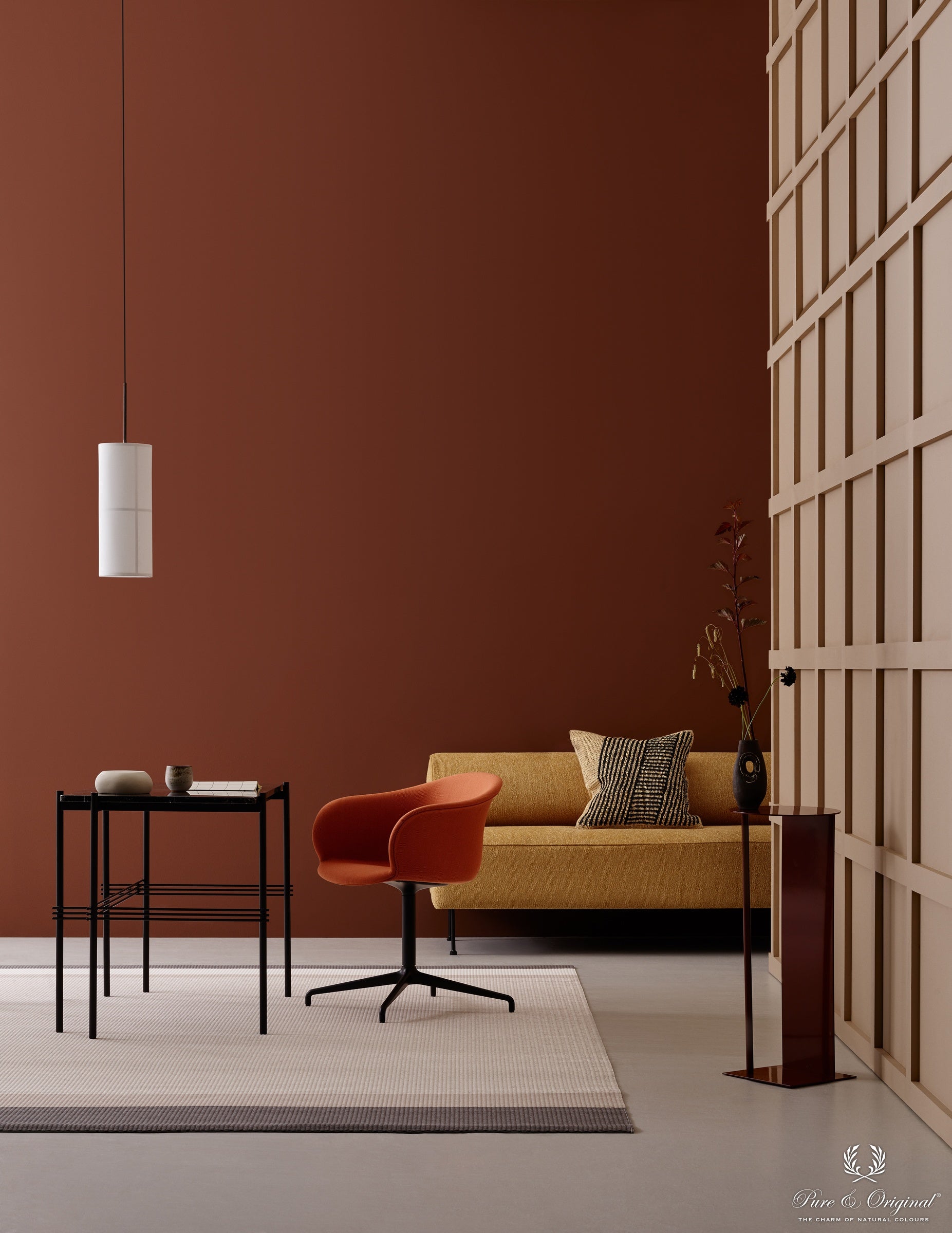 Pure & Original Brown Red Classico krijtverf in interieur