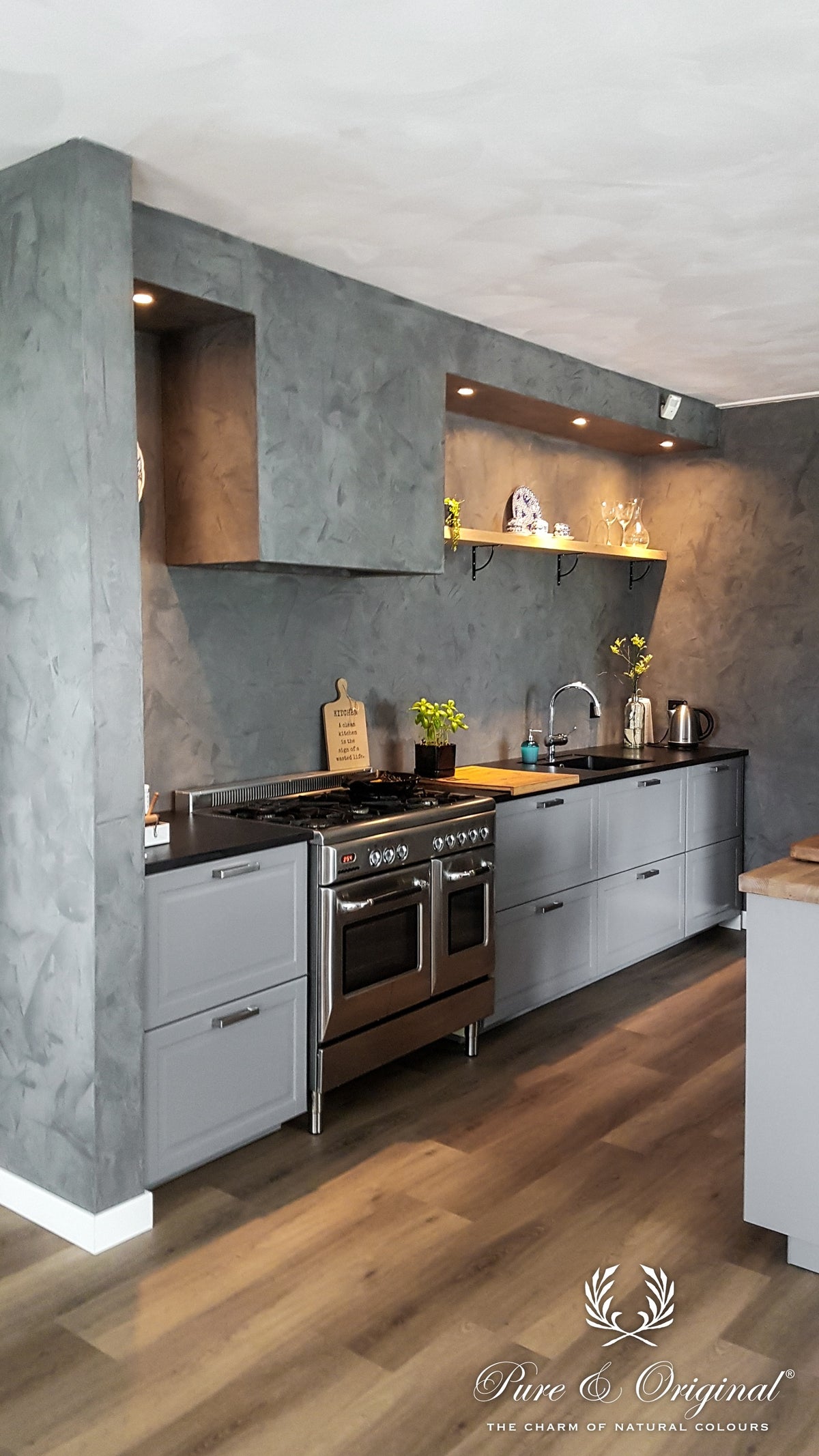 Pure & Original Cloudy Concrete Marrakech Walls kalkstuc in interieur