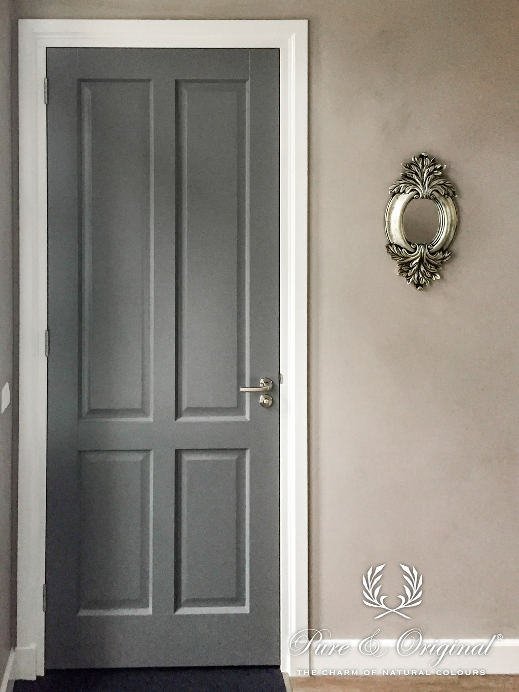 Pure & Original Cloudy Concrete Traditional Paint lakverf in interieur