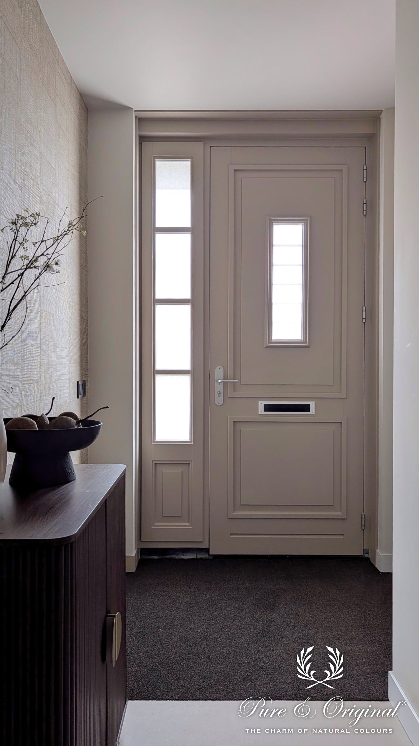 Pure & Original Cotton Beige Traditional Paint lakverf in interieur