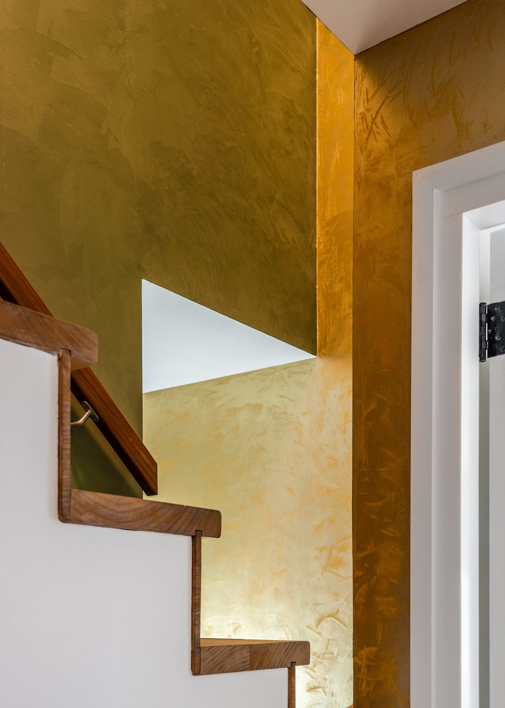 Pure & Original Gold Traditional Paint lakverf in interieur