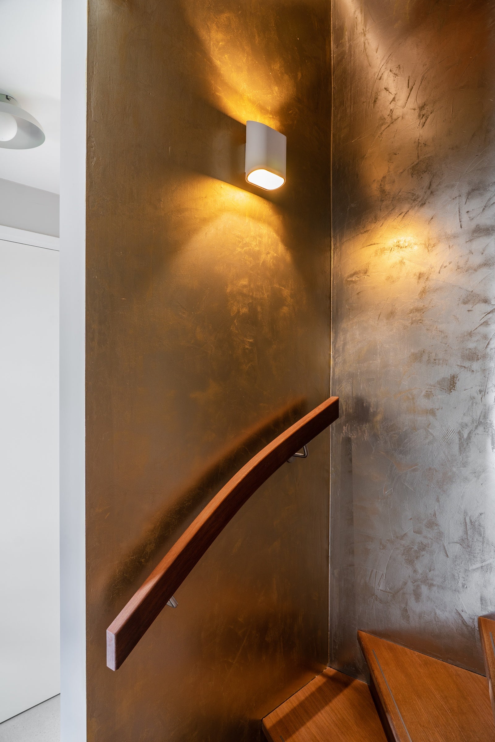 Pure & Original Gold Traditional Paint lakverf in interieur