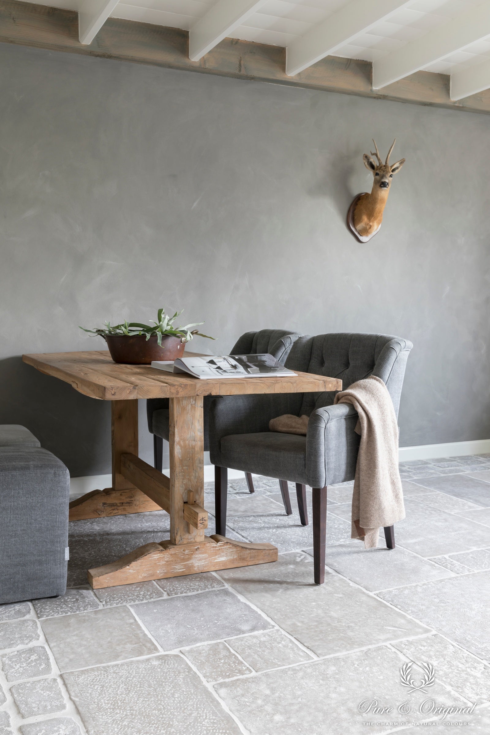 Pure & Original Ground Pepper Fresco kalkverf in interieur