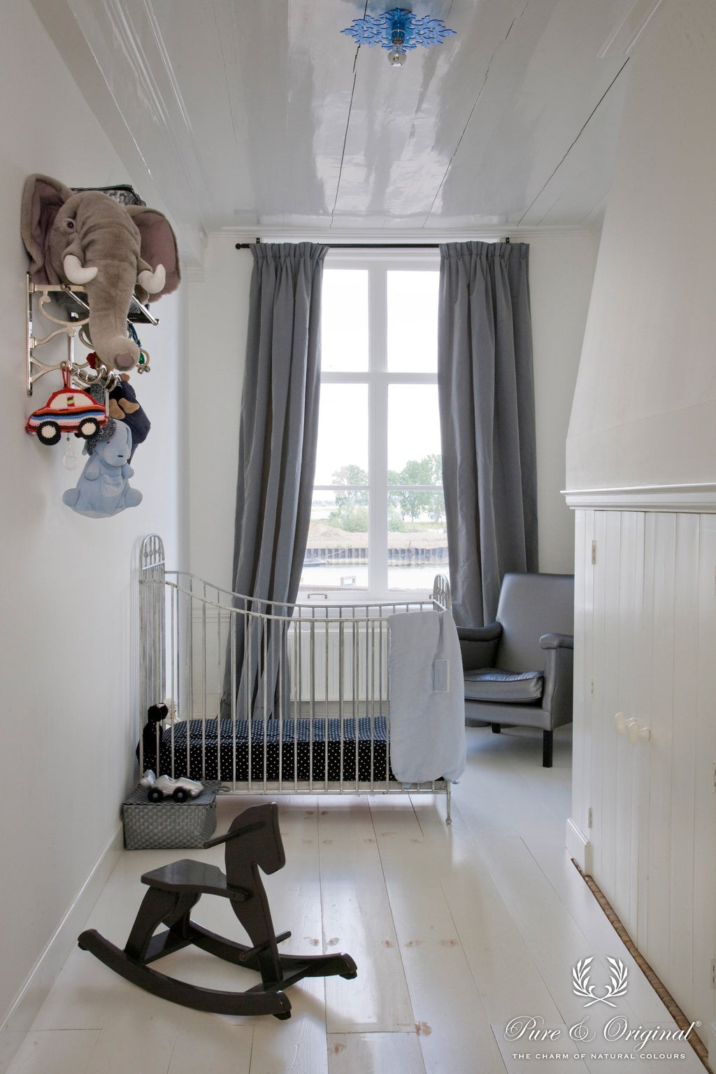 Pure & Original Island White Fresco kalkverf in interieur