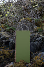 Pure & Original Meadow Green - geschilderd paneel in de buitenlucht