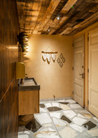 Pure & Original Nutmeg Powder Marrakech Walls kalkstuc in interieur