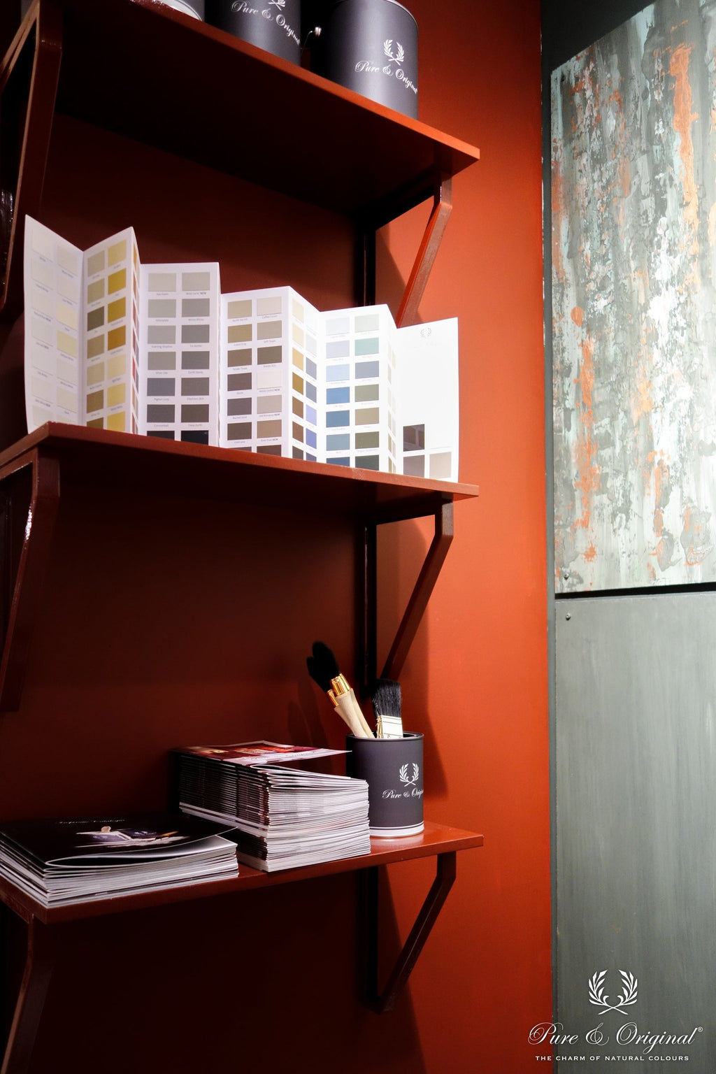 Pure & Original Old Red Licetto muurverf in interieur