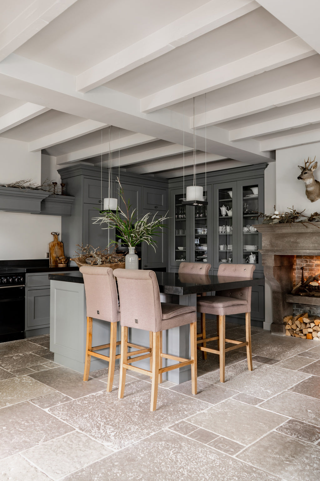 Pure & Original Pigeon Grey Traditional Paint lakverf in interieur