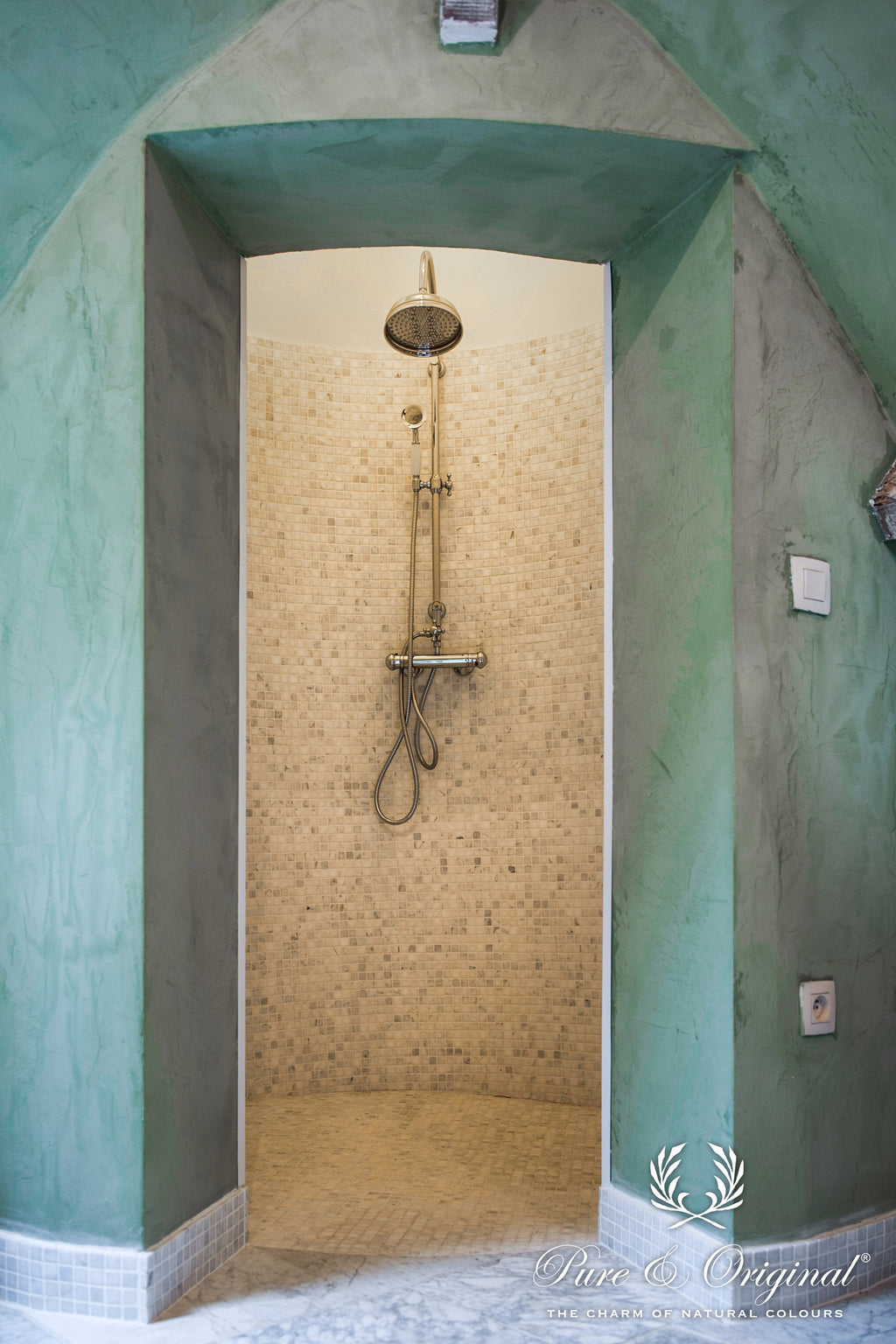 Pure & Original Poetic Blue Marrakech Walls kalkstuc in interieur