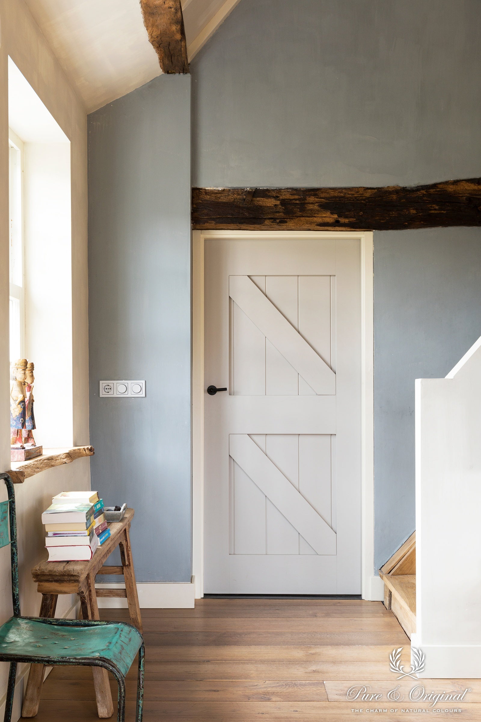 Pure & Original Polar Blue Fresco kalkverf in interieur