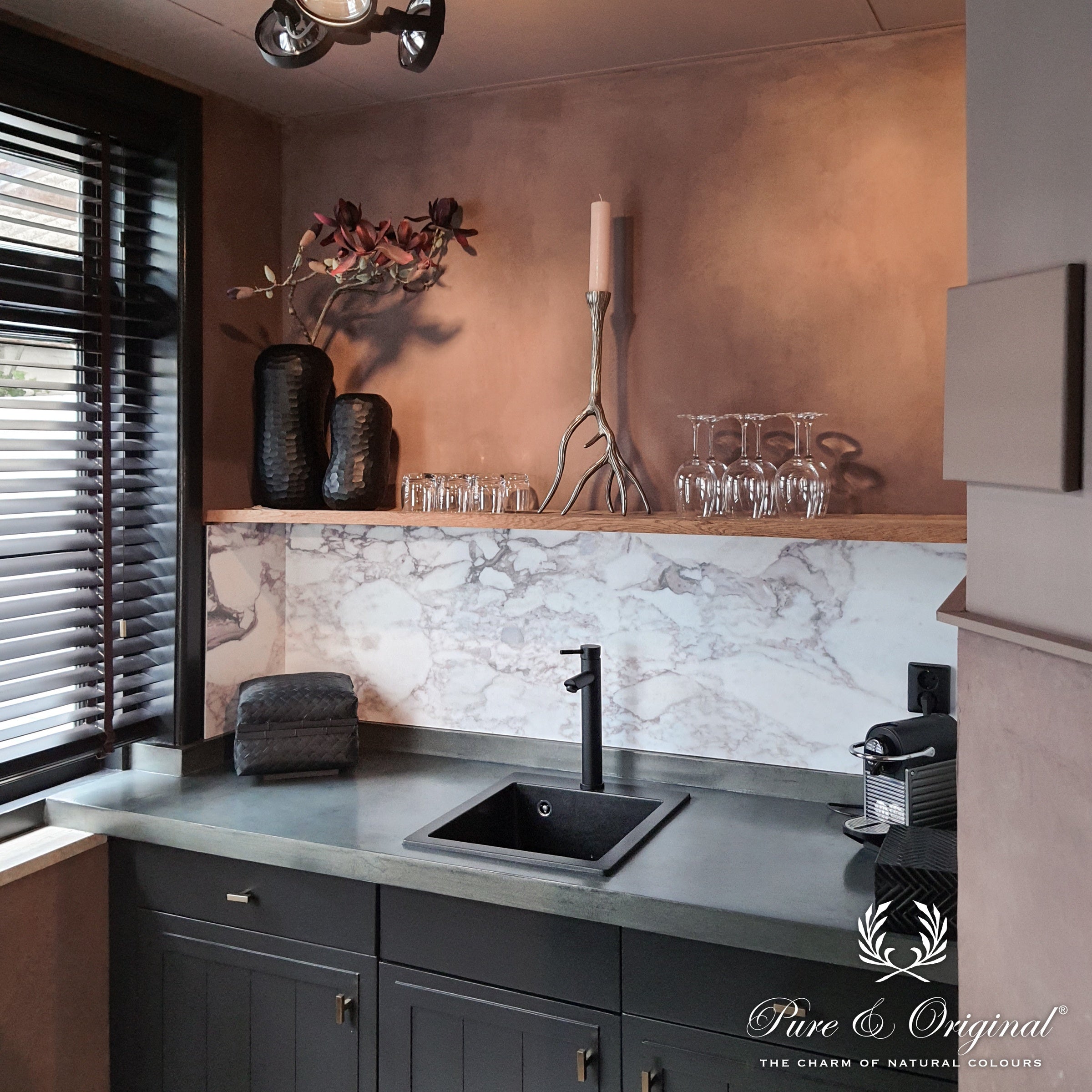 Pure & Original Rose Dust Fresco kalkverf in interieur