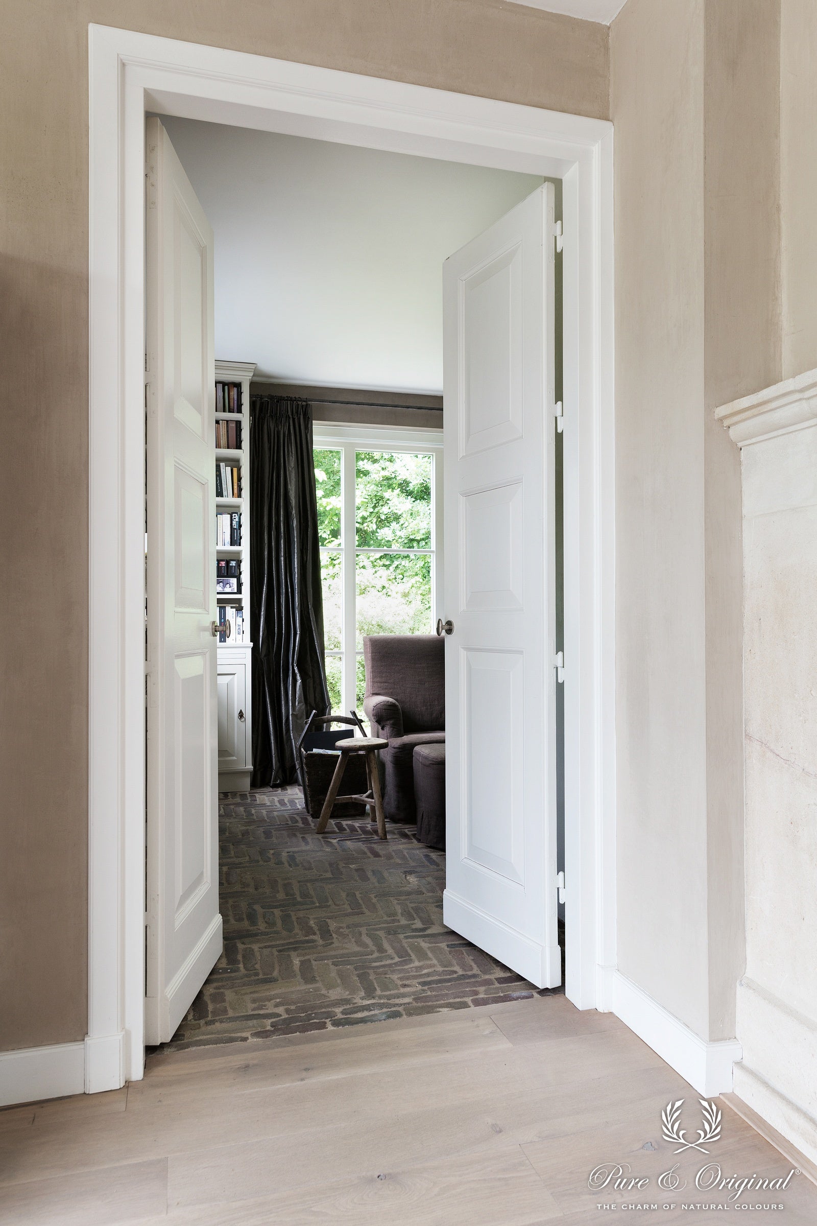 Pure & Original Sand Storm Fresco kalkverf in interieur
