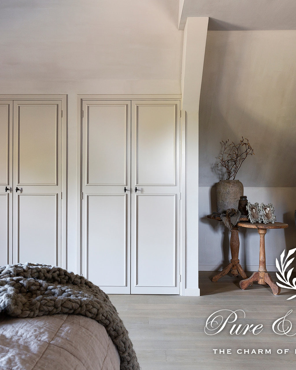 Pure & Original Soft Taupe Fresco kalkverf in interieur
