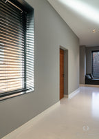 Pure & Original Warm Grey Licetto muurverf in interieur