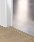 Quick-Step Incizo Profiel QSINCP03555 Vallei Lichtbruine Eik - 13 x 48 x 2150 mm - productfoto