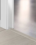 Quick-Step Incizo Profiel QSINCP03990 Levendige Grijze Eik - 13 x 48 x 2150 mm - productfoto