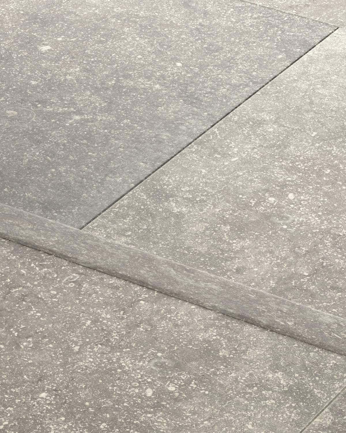 Quick-Step Incizo Profiel QSINCP05485 Gesluierde Blauwsteen - 13 x 48 x 2150 mm - productfoto